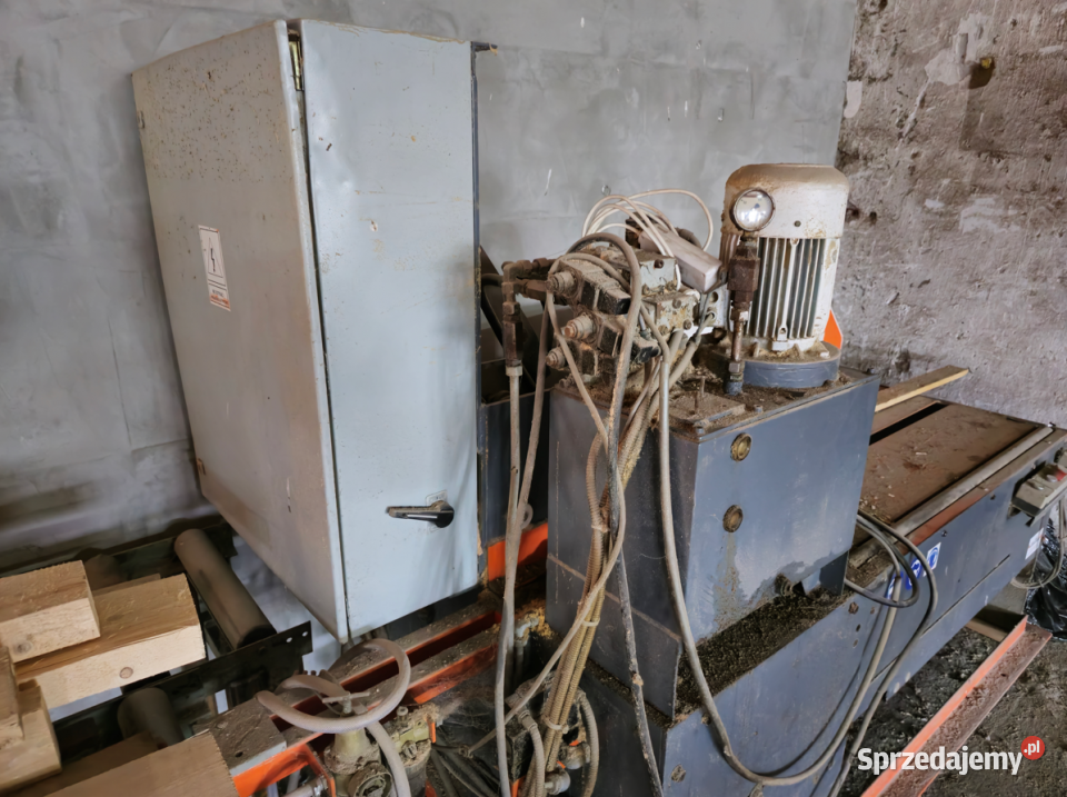 Piła kapująca poprzeczna hydrauliczna do drewna Korpele