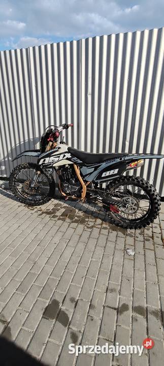 ASIX XB88 300 2024 doinwestowany Rzeszów