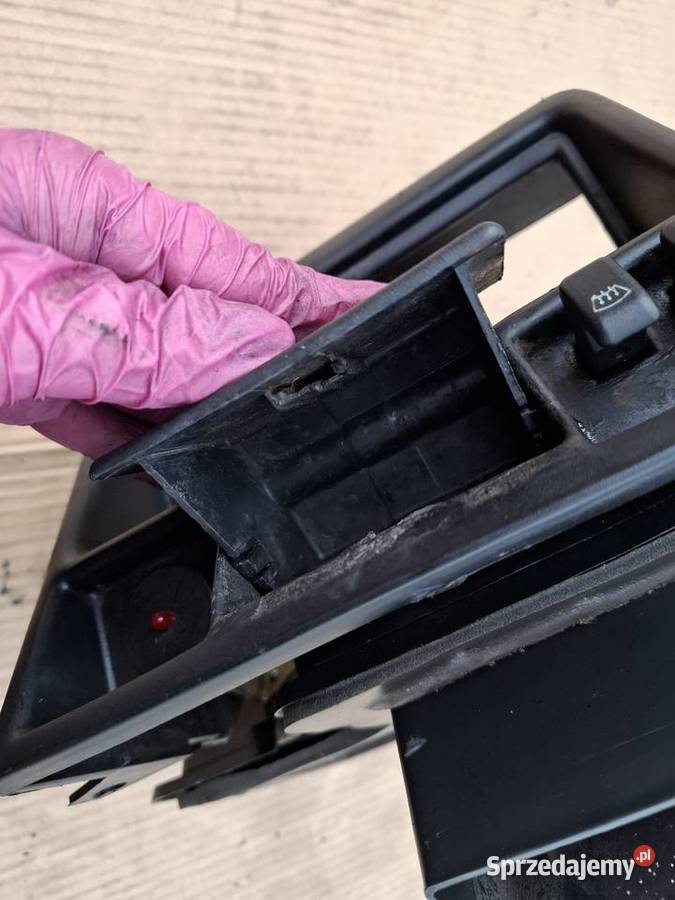 Konsola nawiewu powietrza mieszalnik Fiat 126p Strzelce Opolskie