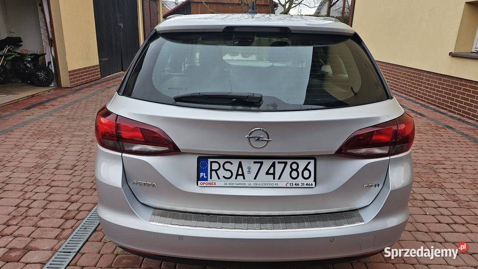 Opel Astra 16CDTI 110 2017 zNiemiec Nowy Rozrząd gniazdo USB Zarszyn