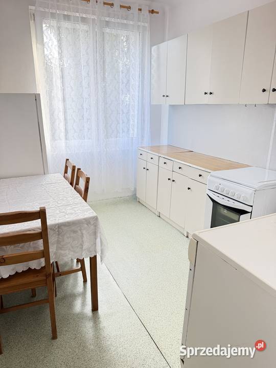STARE BIELANY 4453 m 2 POKOJE CEGŁA 33 WIDOK NA cegła Nieruchomości Warszawa sprzedam