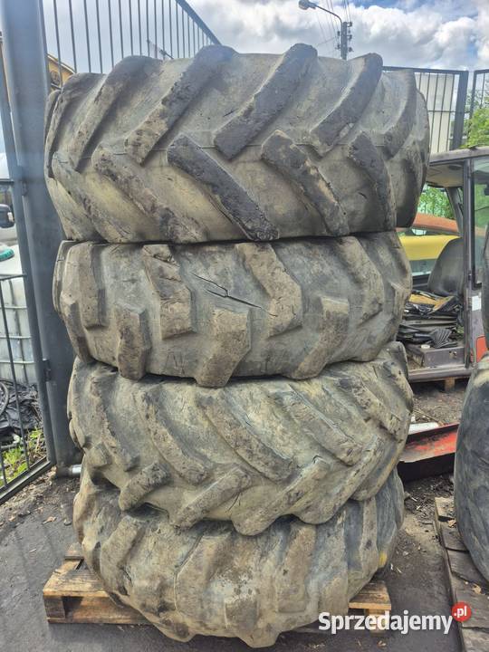 Felgi z oponami 169 24 MANITOU MT 1740 Tychy