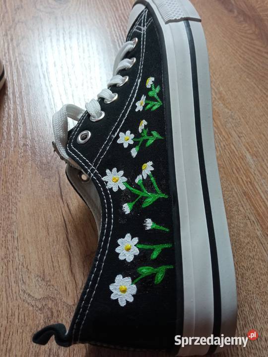 Oryginalne trampki damskie podkarpackie Dębica