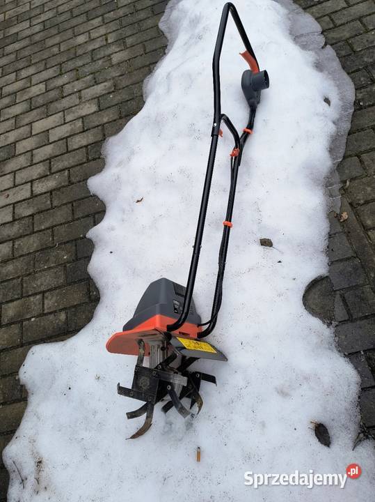 Glebogryzarkę elektryczną sprzedam Hadle Szklarskie