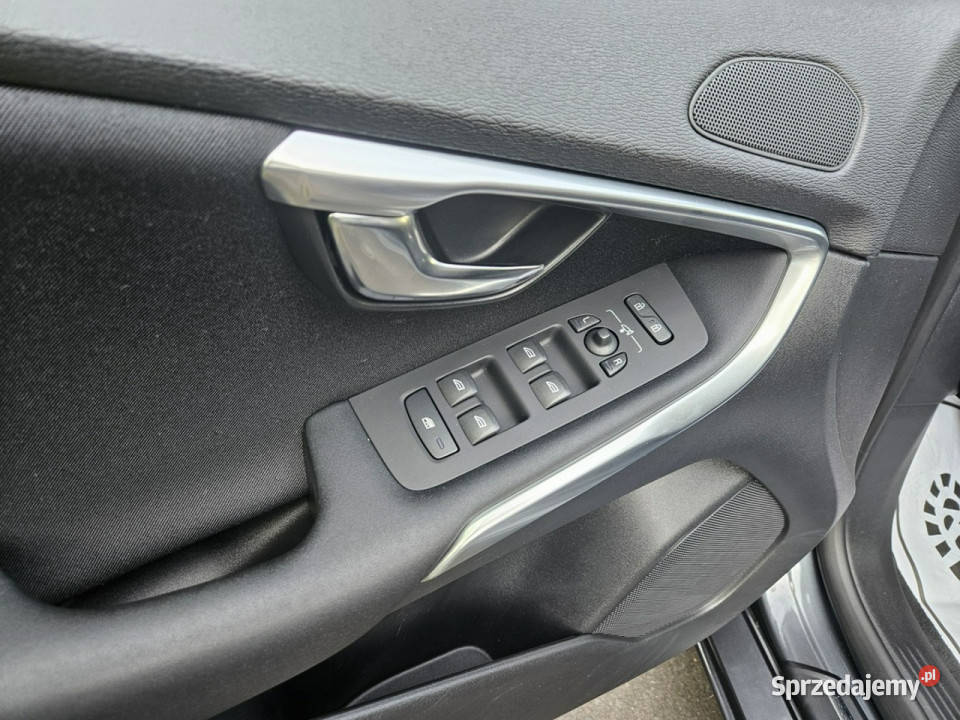 Volvo V40 100 Dealer Serwis Super Stan GWARANCJI gniazdo AUX