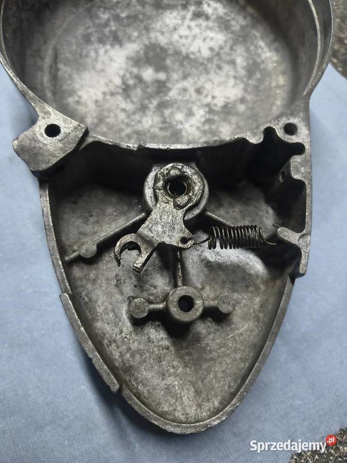 Pokrywa zapłonu oleju WSK 125 Pokrywy i osłony silnika Rzeszów sprzedam