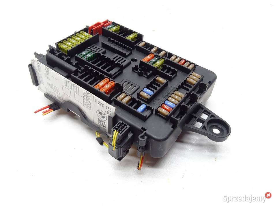 SKRZYNKA BEZPIECZNIKÓW BSI 9261111 20 D N47 BMW osobowe