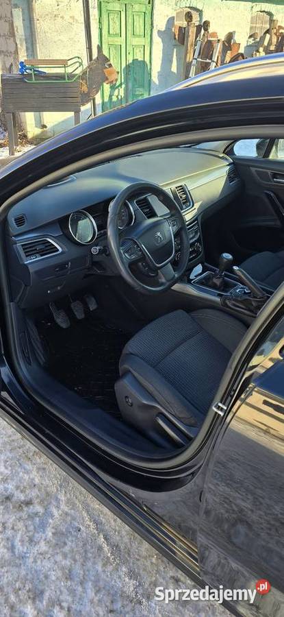 Sprzedam świeżo sprowadzone zarejestrowane w czujnik zmierzchu