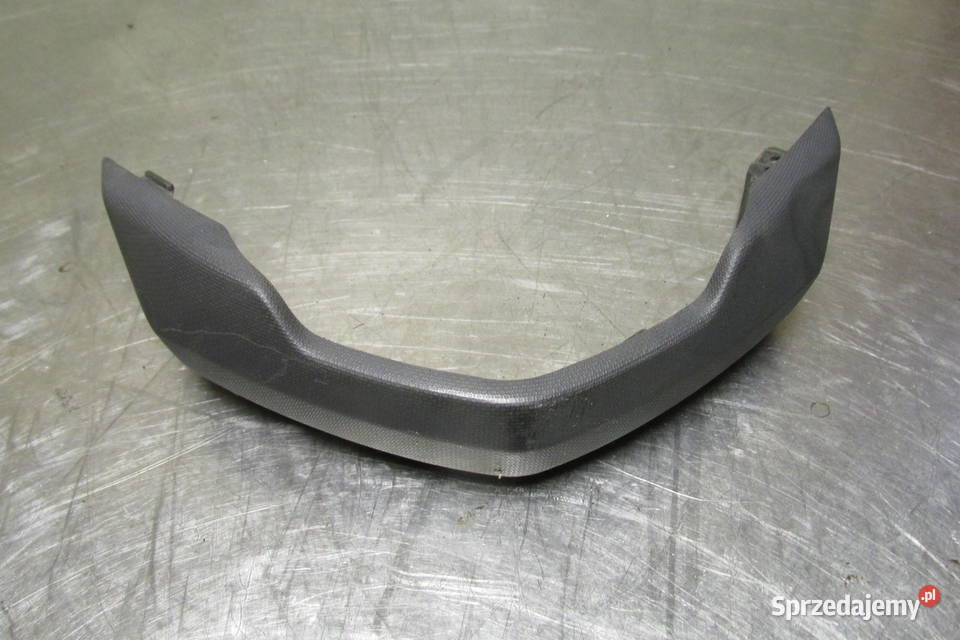 Plastik pod przednią lampą Yamaha Tricity 125