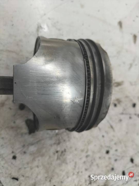 TŁOK KORBOWÓD 20 16V Kia Sportage I 19932004 Rok produkcji 2000