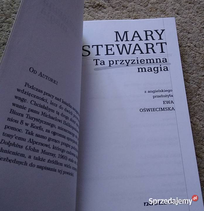 Ta przyziemna magia Mary Stewart Gdańsk