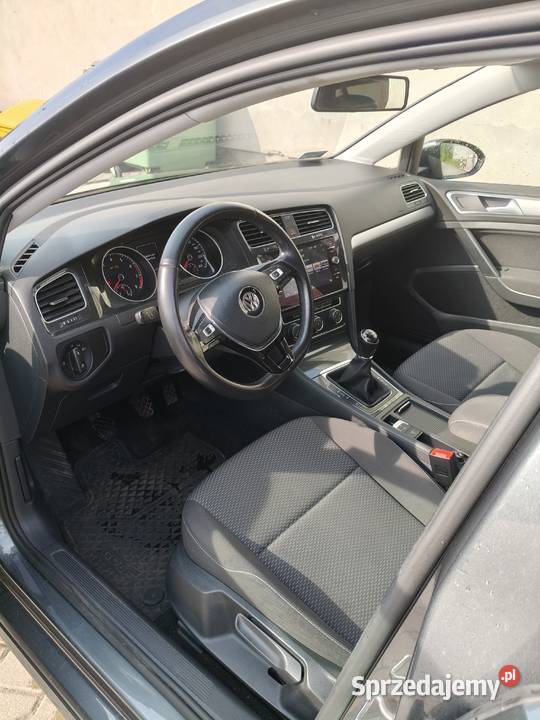 VW GOLF 2018 niski przebieg 10 TSI Swarzędz sprzedam