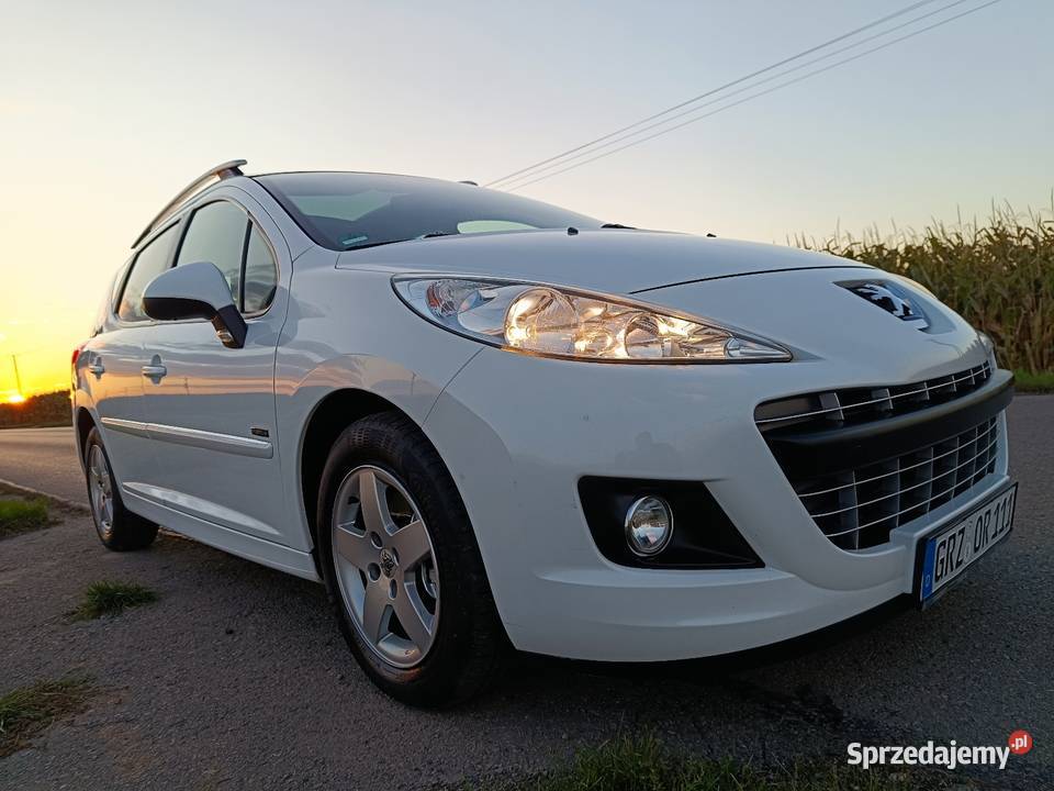 Peugeot 207SW 14 95 142000 2013 z Niemiec Przeworsk