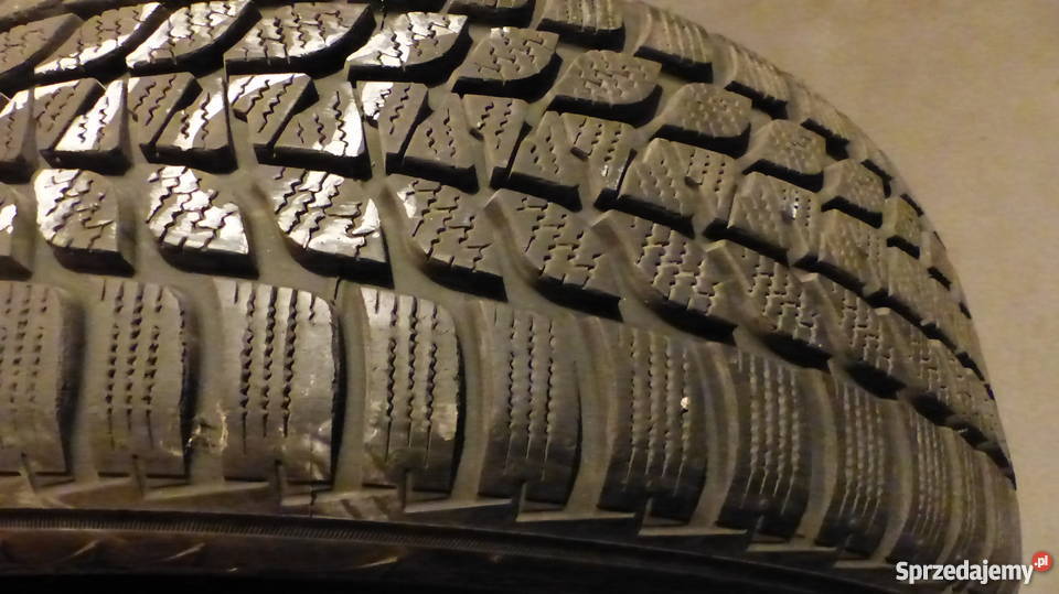 Sprzedam opony zimowe Bridgestone Blizzak LM 25 Warszawa Opony zimowe Bridgestone Blizzak LM 25 20555R16 Runflat Wwa