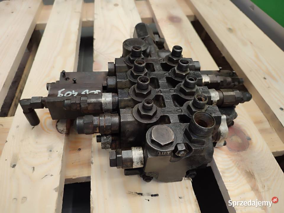 Rozdzielacz hydrauliczny Husco 540774 JCB 409 Wilkowo sprzedam
