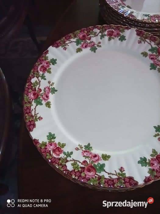 Royal Stafford Made in England
Olde English