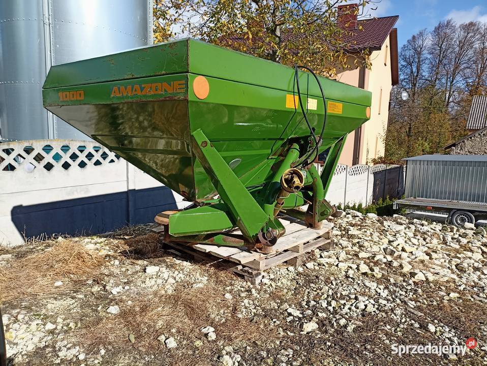 Rozsiewacz nawozu AMAZONE M SPECIAL 1000 1500l Rozsiewacze nawozów Mostek