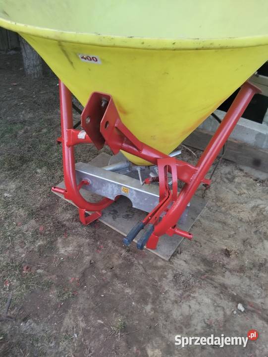 Sprzedam rozsiewacz do nawozu lejek 400l Huta Koszary