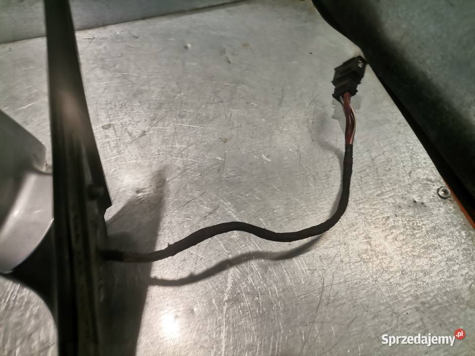 LUSTERKO PRAWE ELEKTRYCZNE SEAT LEON I TOLEDO II Rok produkcji 2002 Nowy Sącz