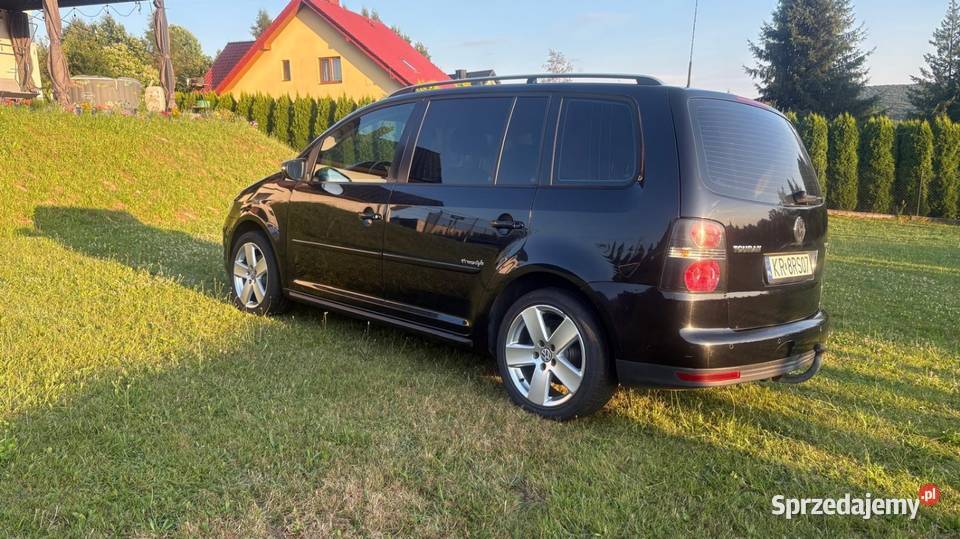 VW Touran 2010 7os Stadniki