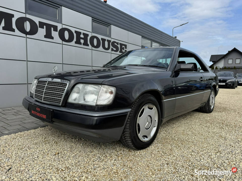 Mercedes E 200 CE klima automat W124 19841997 Rok produkcji 1995 Chełm Śląski