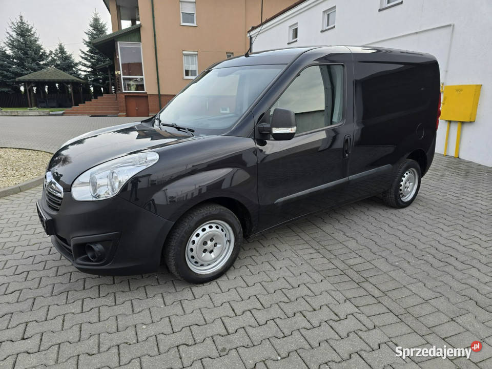 Opel Combo 13 JTD autoalarm Kutno
