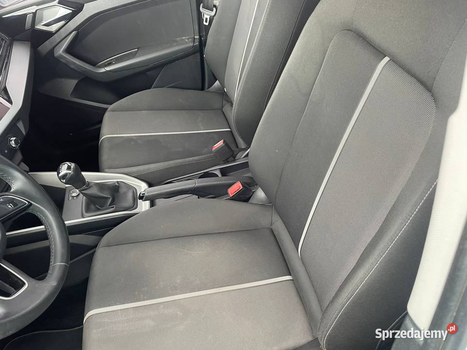 AUDI A1 10 25 TFSi 95 Sportback FH358 biały Łódź