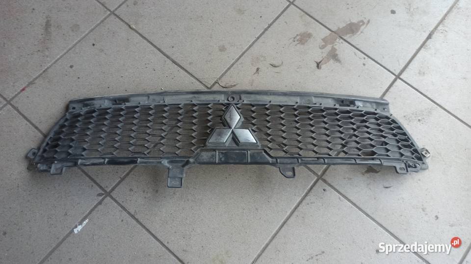 mitsubishi outlander 2 II lift grill emblemat Rzeszów