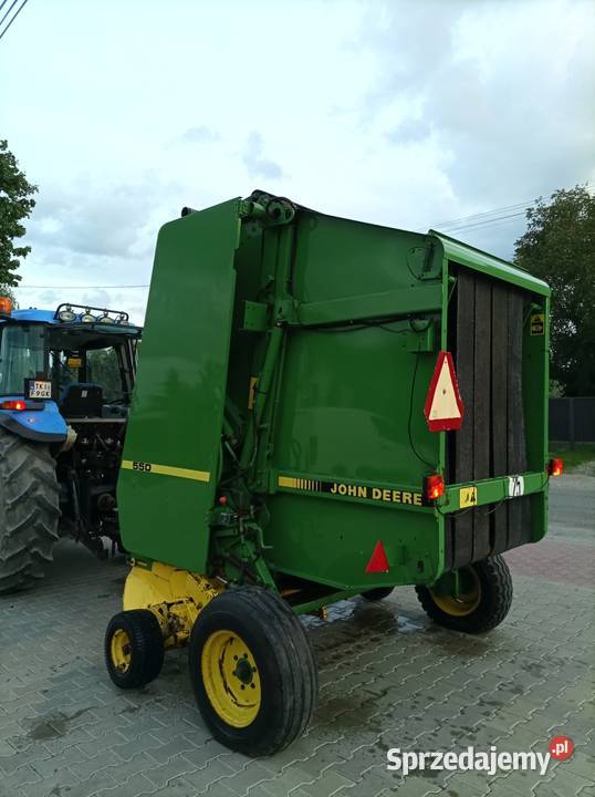 Prasa John Deere 550 Górno