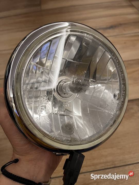 Lampą reflektor Triumph Street triple 675 1 gen dolnośląskie Szczytna sprzedam