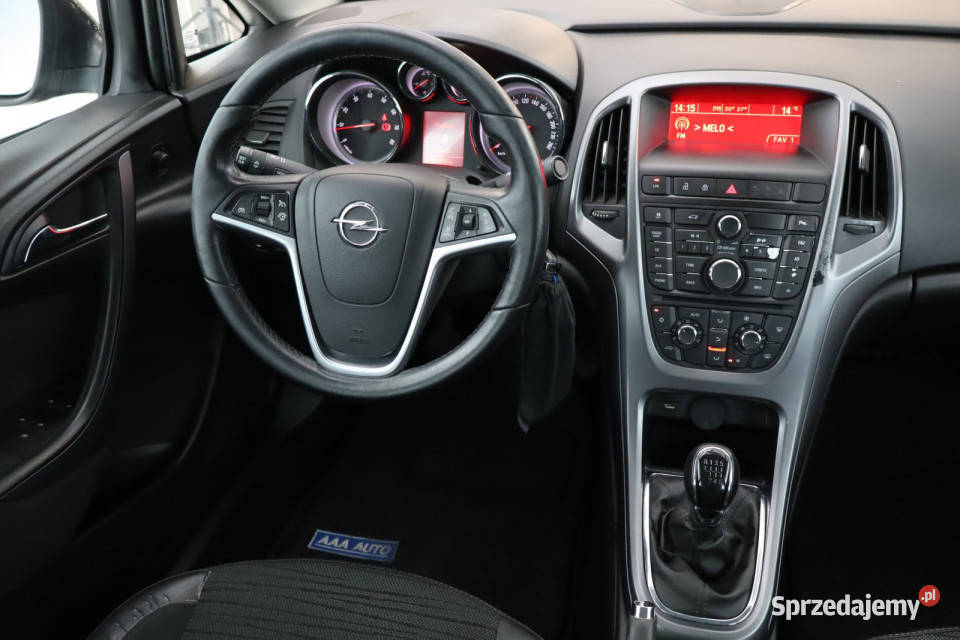 Opel Astra 14 T Zabrze