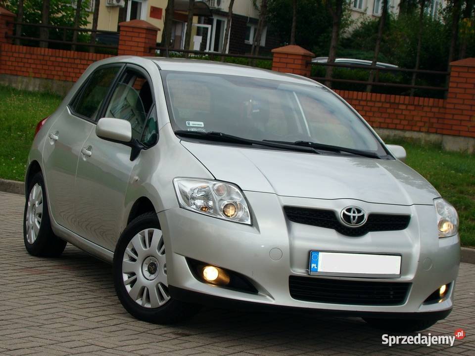Ładna Toyota Auris 16Ben z LPG 5 Drzwi Toyota mazowieckie Gostynin