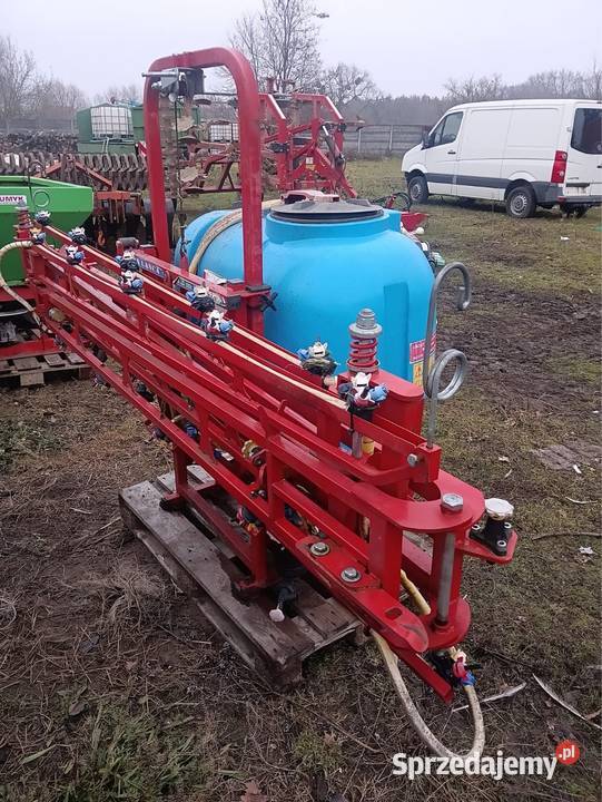 Sprzedam opryskiwacz Zawieszane