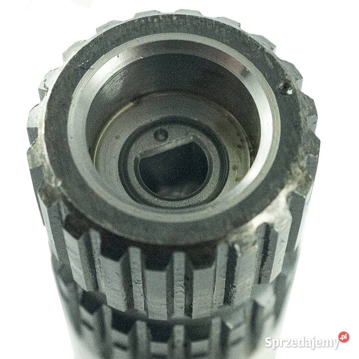 Wałek podnośnika TUZ 20T 23T Kubota B7001 Tajęcina