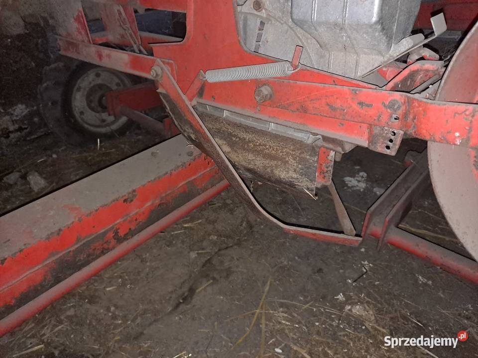 Siewnik do kukurydzy Aeromat 8 rzędowy nieuszkodzony Rojewo