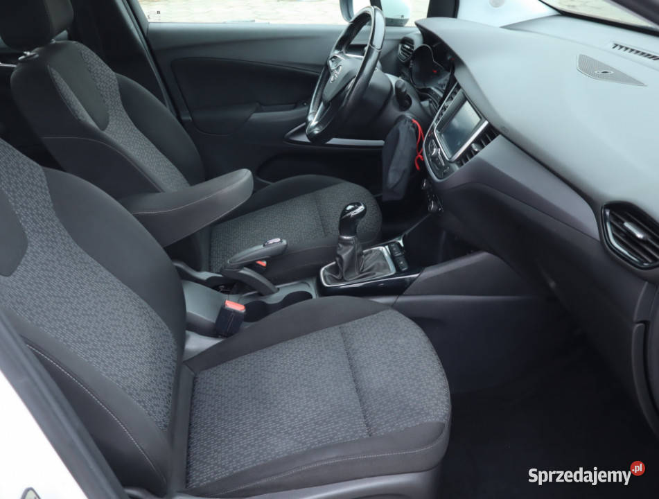 Opel Crossland 12