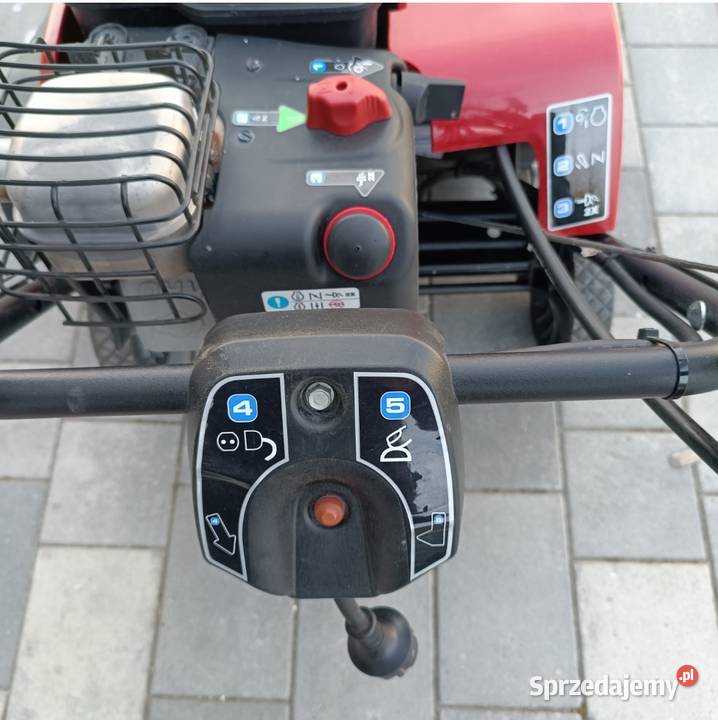 Odśnieżarka Canadiana silnik spalinowy rozruch Kosiarki spalinowe Piła