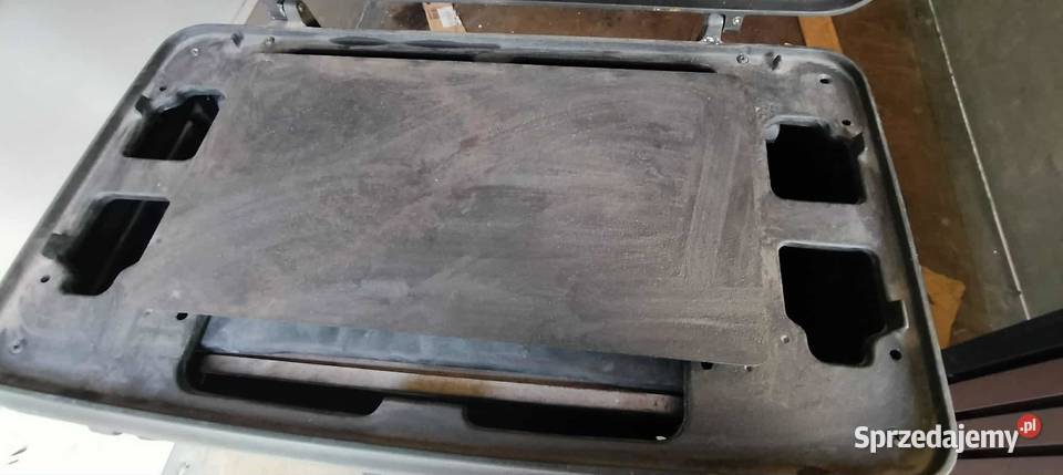 Zabytkowy kominek żeliwny 7 kW ozdobna obudowa w Piece wolnostojące Jarosław sprzedam