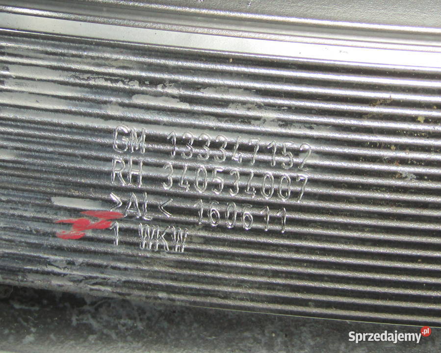 PODŁOKIETNIKTUNEL ŚRODKOWY OPEL MERIVA B 14 16V Części samochodowe