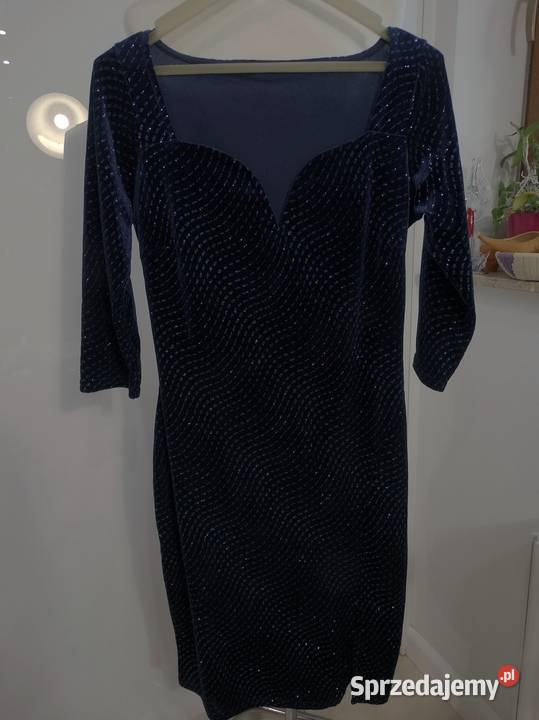 Sukienka Aksamitna Gorsetowy Dekolt Wieczorowa Łomża