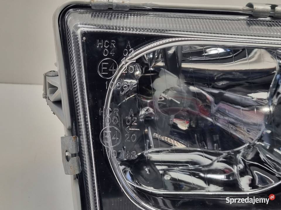 LAMPA PRAWA Volvo S40 II V40 LIFT PRZEDNIA PRAWY osobowe Chełm