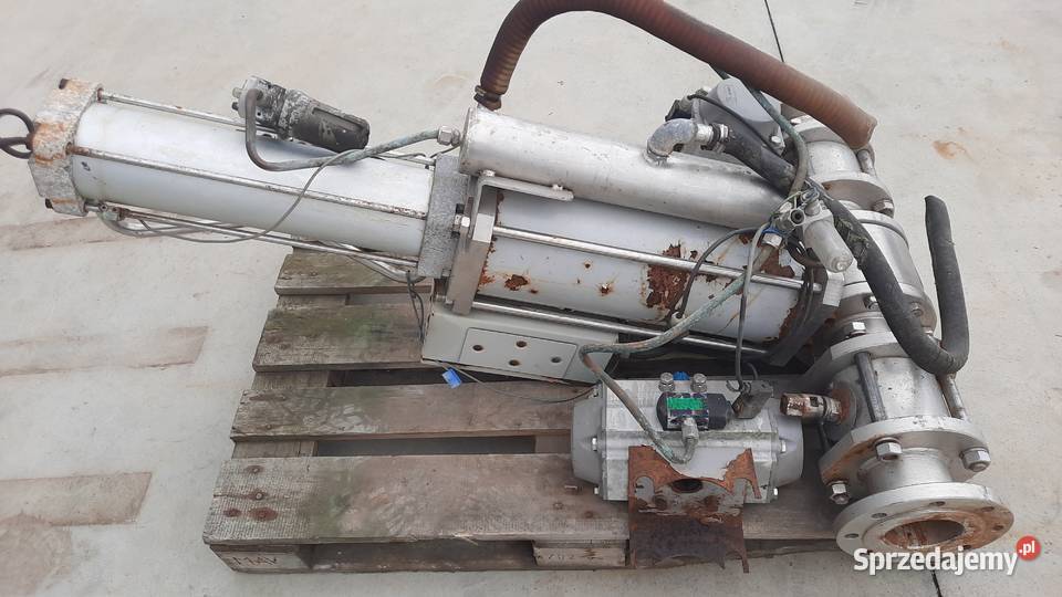 48 L 99 pompa tłokowa silnik AIR TORQUE Dębica sprzedam