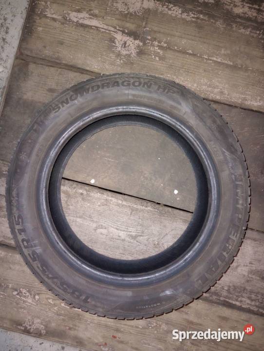 Opona zimowa 18555R15