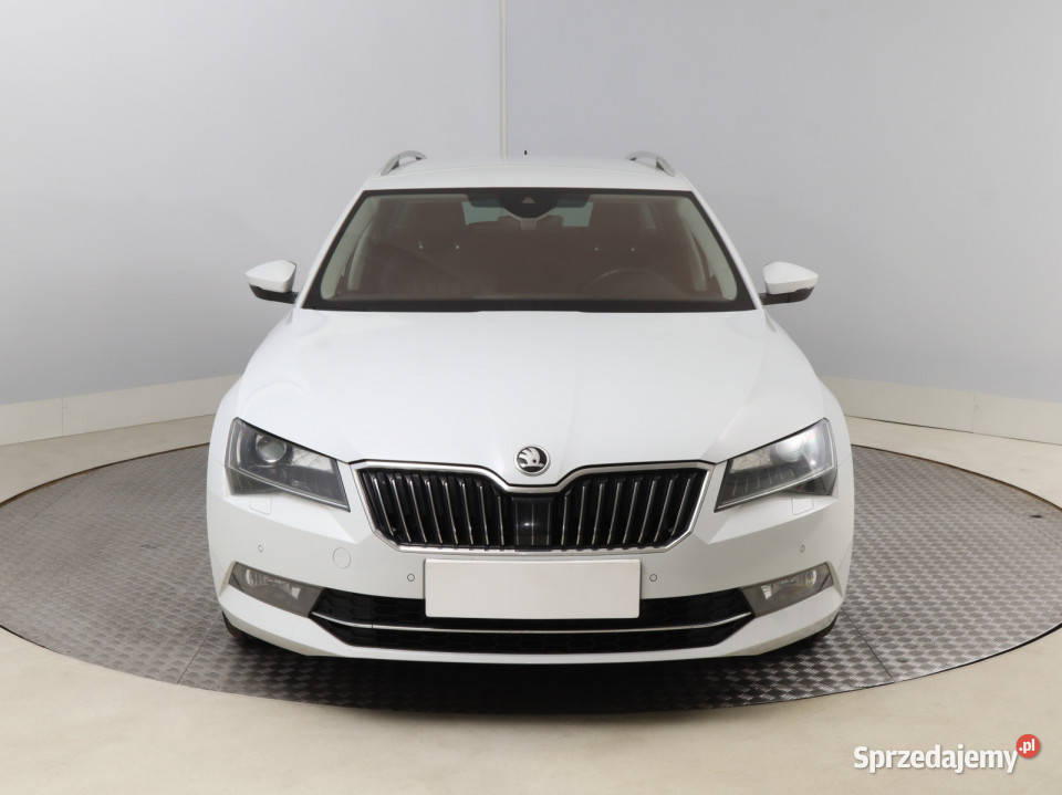 Skoda Superb 20 TDI relingi dachowe Bielany Wrocławskie