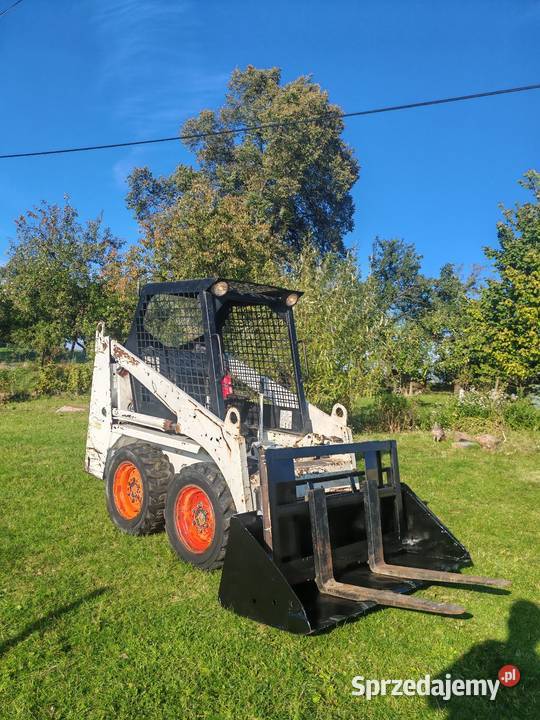 Miniładowarka Bobcat 533 łyżkawidły do palet Grabków