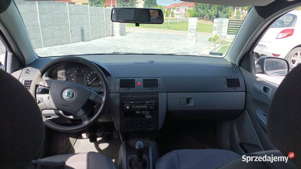 Skoda Fabia 1 właściciel 12 benzyna Ubieszyn