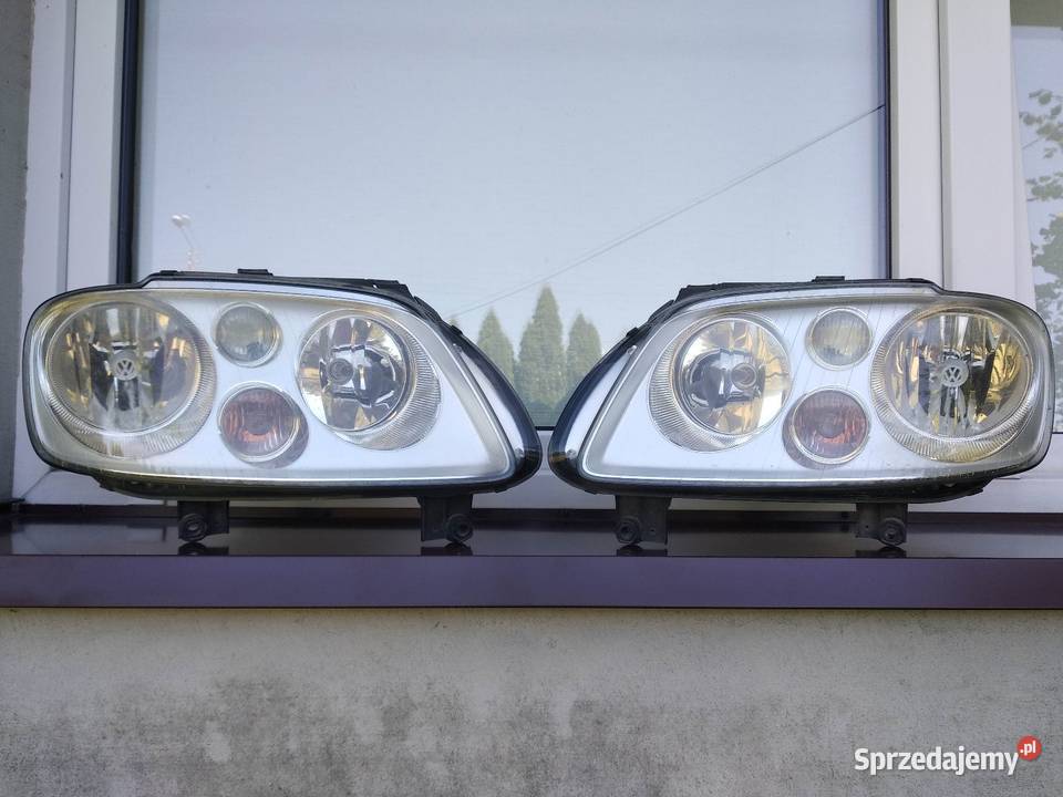 VW Touran 1T0 lampy przednie reflektory przód Lampy przednie łódzkie Sieradz sprzedam
