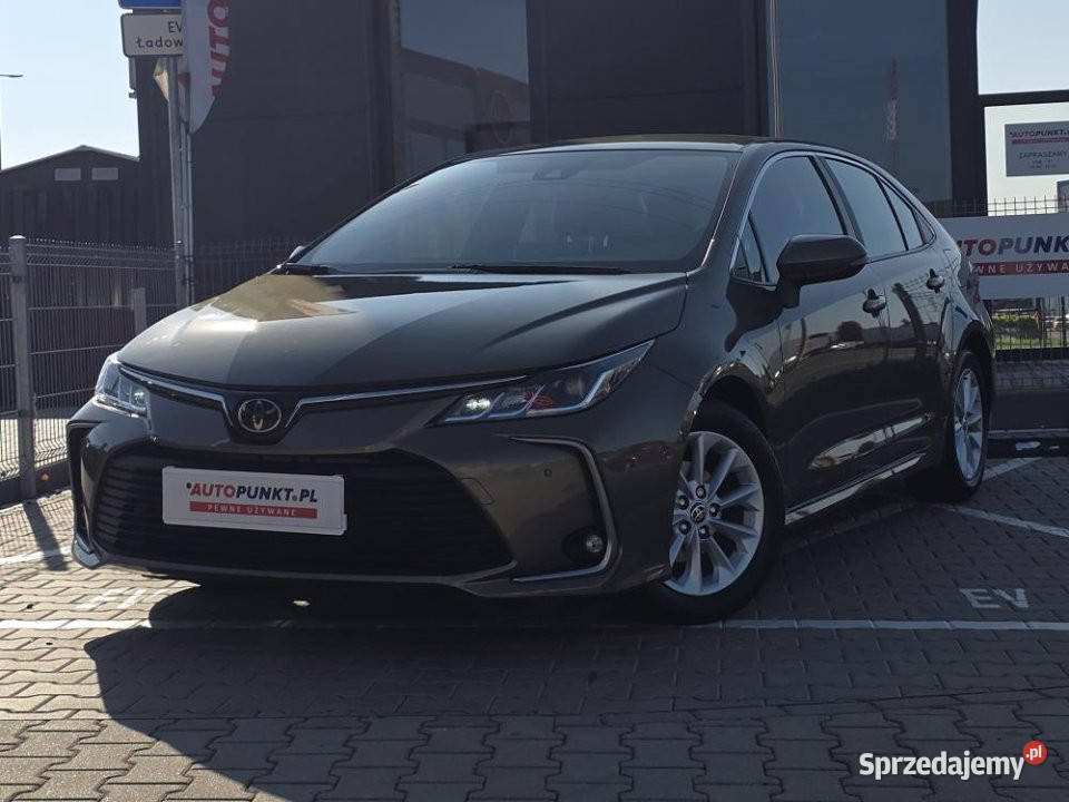 Toyota Corolla 2022r Salon Aktywny tempomat Poznań