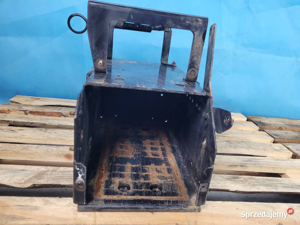 CASE IH PUMA 145 12r OBUDOWA AKUMULATORA Kolno sprzedam