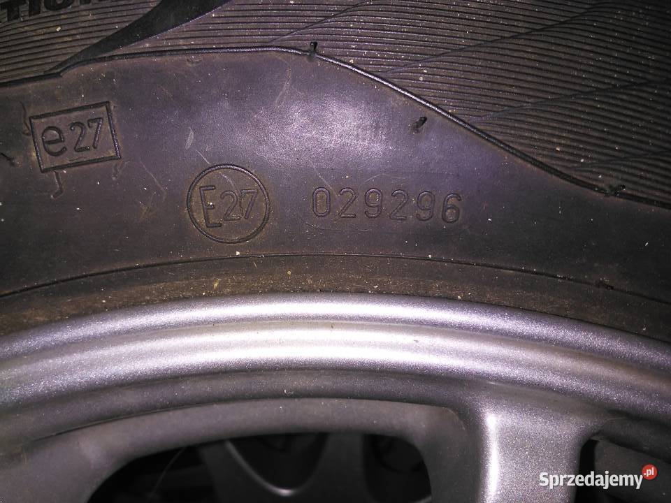 Dezent V 4x100 z oponami letnimi Matador 18560 Poznań